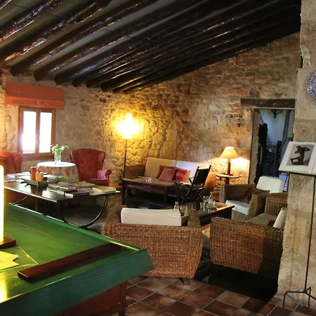 Отель Complejo Moli De L'hereu 2*