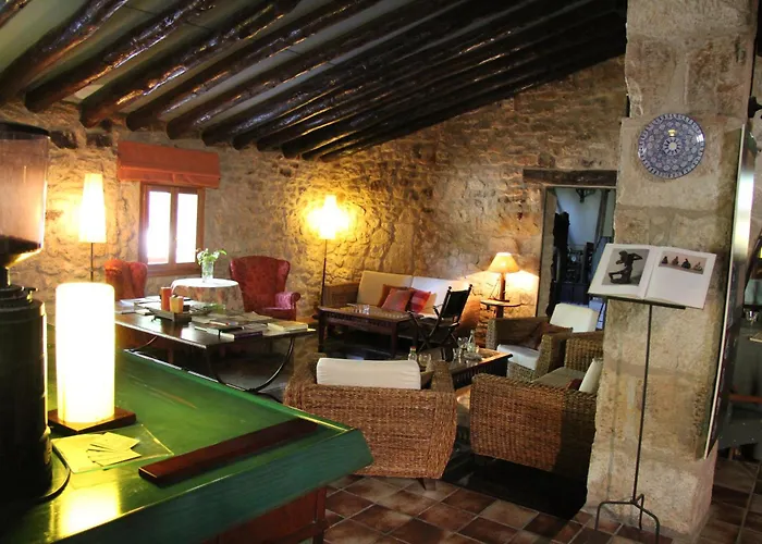 Отель Complejo Moli De L'hereu 2*